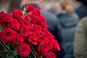 В Одессе прошли похороны семьи военных, погибшей в результате атаки 2 марта