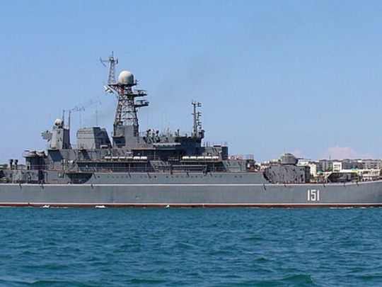 Два десантні кораблі росіян вражені внаслідок удару по Севастополю: росЗМІ повідомляють про десятки загиблих окупантів
