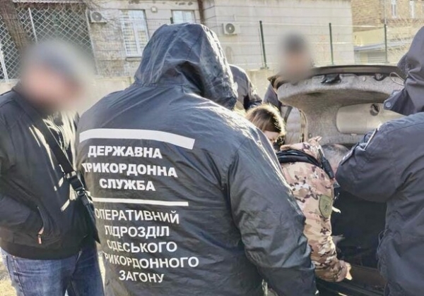 В Одессе задержали мужчину, который продавал взрывчатки и боеприпасы