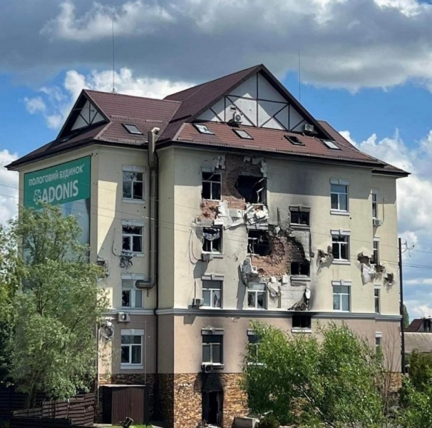 «Я дуже боялася стати героїнею новин про біженку, яка народила над Атлантикою»: Олеся Остафієва про вагітність під час війни
