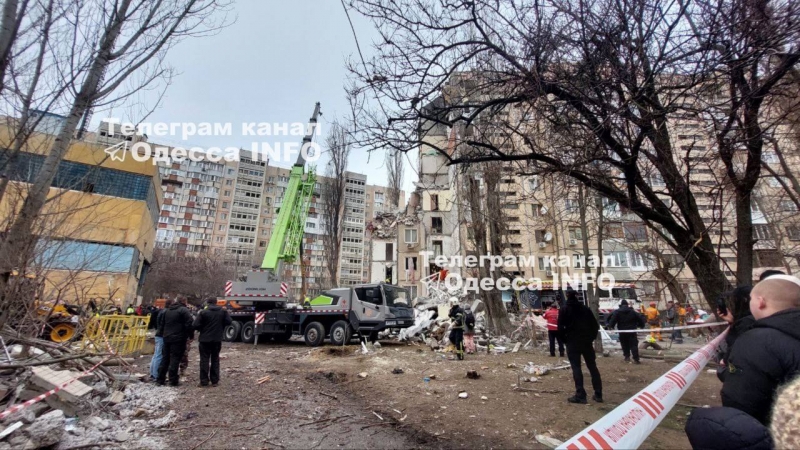 Кількість жертв удару дрона по Одесі зросла до семи (фото)