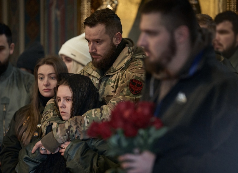 «На його рахунку 385 бойових вильотів»: 30-річному пілоту посмертно дали Героя України