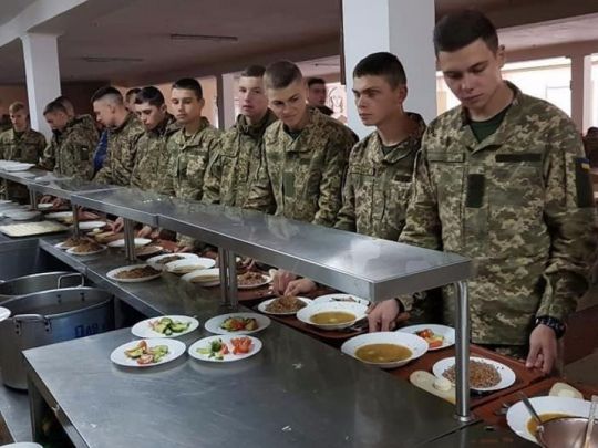 Тендерні експерименти ДОТ ставлять під загрозу забезпечення ЗСУ, — Аронець