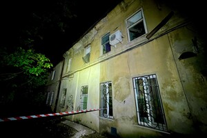 Из-за атаки "шахедов" ночью в Одессе пострадали девять человек и 14 квартир (фото, видео)