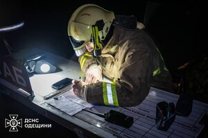 Из-за атаки "шахедов" ночью в Одессе пострадали девять человек и 14 квартир (фото, видео)