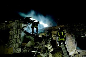 Из-за атаки "шахедов" ночью в Одессе пострадали девять человек и 14 квартир (фото, видео)