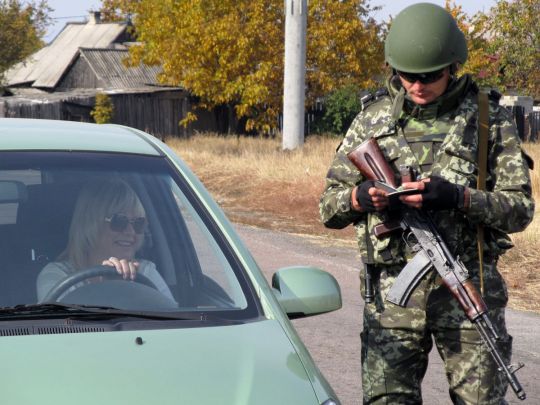 Воєнний стан в Україні: адвокат Смутін перечислив випадки, коли у людини можуть вимагати показати документи