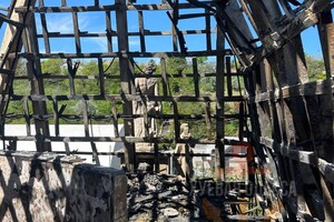 Как выглядит "Замок Гарри Поттера" в Одессе изнутри после пожара 