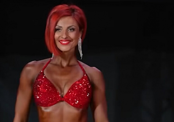 45-летняя бывшая библиотекарь из Одесской области стала чемпионкой Украины по бодибилдингу