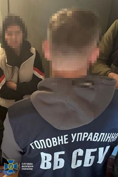 До 700 доларів за «ксіву»: в Україні знешкодили потужну організацію, яка розповсюджувала по всій Україні фальшиві документи (фото)