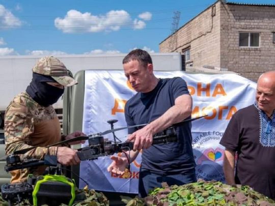 «Дрони, РЕБ та безпілотне авто»: мер Кам’янського Білоусов розповів про допомогу фронту