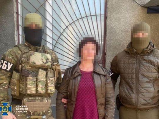 Отримали «посади» за зраду: на Херсонщині арештували двох колаборанток, одна з них — «підопічна» гауляйтера сальдо