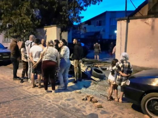 Пролунали постріли: на Закарпатті роми намагалися силою «вирішити питання мобілізації» з ТЦК