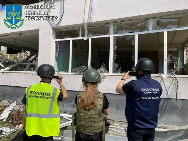 В Харкові пожежа в багатоповерхівці та АЗС після удару росіян