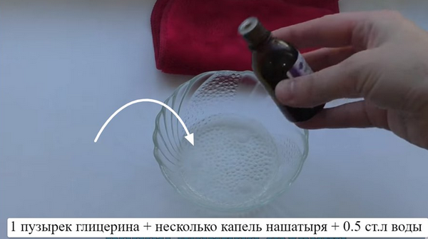 Зробіть так — і вікна залишатимуться чистими довго після Великодня (відео)