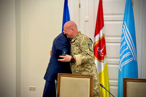 Труханов получил награду ВСУ "За службу и победу": это понравилось не всем 