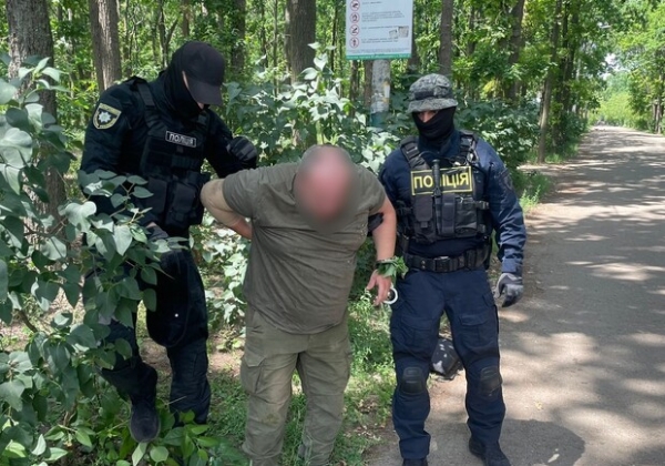 За 4 000 долларов пообещал не вручать повестку: в Одессе задержали работника ТЦК