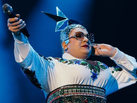 Не «гречка з макаронами»: Сердючка дотепно поставила на місце Фаріон, яка дорікнула їй за «суржик»
