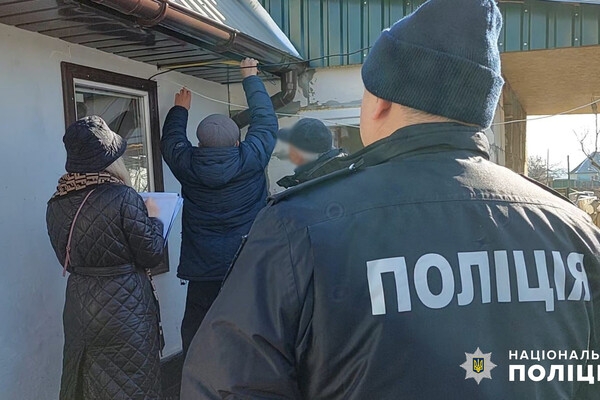 В Одесской области преступная группировка присвоила 2,4 миллиона, выделенных на восстановление разрушенных обстрелами домов