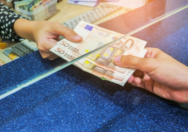 Курс валют в Украине 31 июля 2024 года: сколько стоит доллар и евро