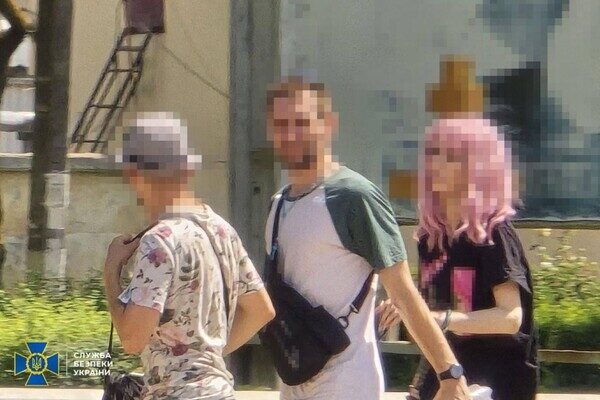 В Одессе поймали агентурную группу ФСБ с военными: одна из агенток пользовалась париками