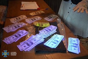 В Одессе поймали на взятке работницу территориального отделения Антимонопольного комитета