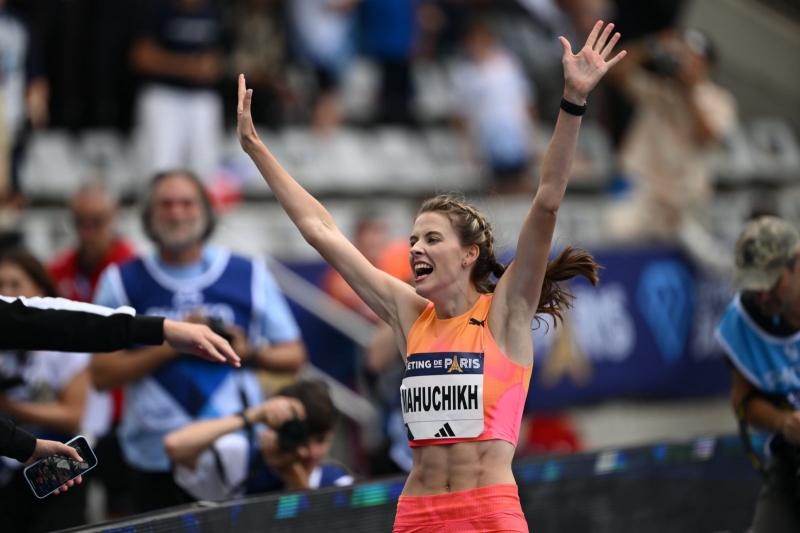 Красуня Магучих побила світовий рекорд 37-річної давнини і стала чемпіонкою етапу «Діамантової ліги» у Парижі (фото, відео)