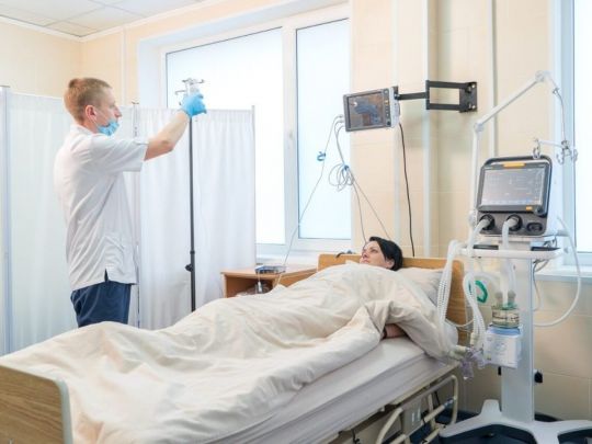 Не пускають до реанімації: адвокат пояснив, наскільки це законно