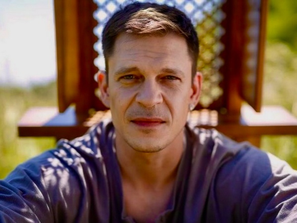 «Серце — на шматки»: популярний гурт вразив потужним хітом