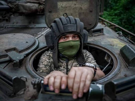 «Спільнота, яка прийме такий закон у цей час — не варта своїх військових, їхньої жертви та честі»: військова про законопроєкти «економічного бронювання»