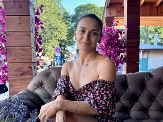 «Вилізти на стелю від болю»: популярна танцівниця підхопила важку інфекцію
