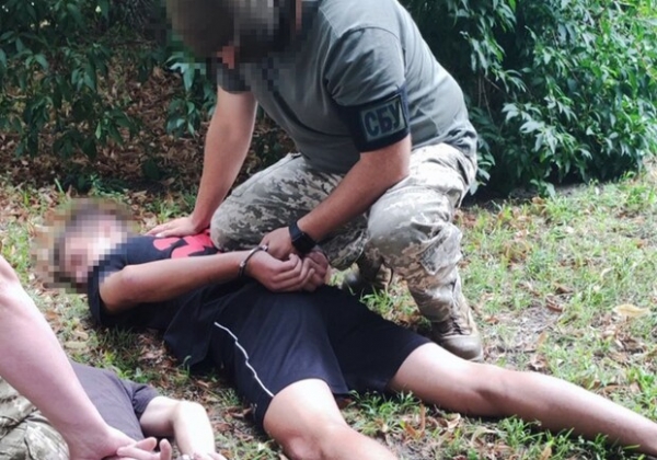 Задержали еще двух диверсантов, которые поджигали автомобили военных в Одесской области