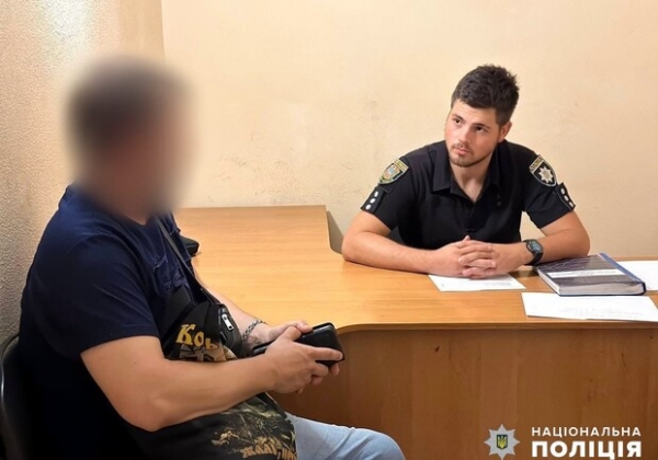 В Одессе мужчина, к которому подошли с ТЦК, угрожал пистолетом военнослужащим