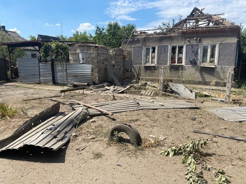 Б'ють по інфраструктурі: росіяни другий день поспіль накривають вогнем Краматорськ (фото)