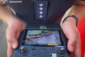Плавни в Одесской области, которые потушить невозможно, еще горят: ГСЧС использует дроны