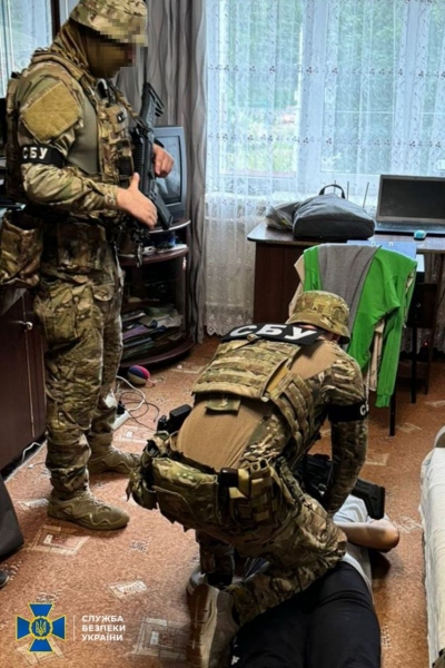 СБУ ліквідувала велику агентурну мережу росіян: затримання проводили одночасно у шести областях України (фото, відео)