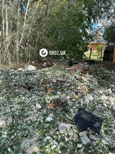 «Сьогодні у мене, схоже, другий день народження»: російський дрон вразив будинок Іллі Пономарьова під Києвом (фото)