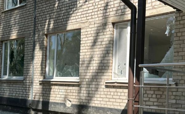 Терористи продовжують обстрілювати мирні міста Дніпропетровщини: серед постраждалих — мама з дитиною