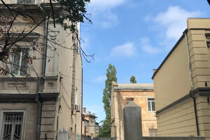 Новые названия: кто такой Дмитрий Лесич и почему в честь него переименовали переулок Барятинского в Одессе