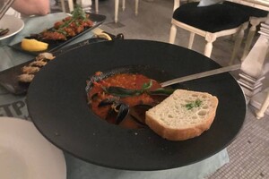 На Дерибасовской наконец-то открыли заведение одесской кухни "Гастроном": обзор ресторана