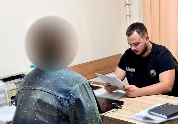В Одессе работница морского ВУЗа требовала взятку за поступление 