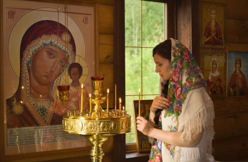 Друга Пречиста: народні традиції «бабського свята», прикмети й звичаї