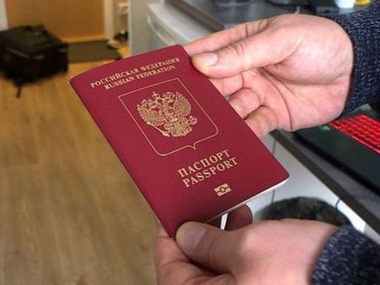 На окупованих територіях російські терористи змушують українців брати документи російського зразка, — дані опору