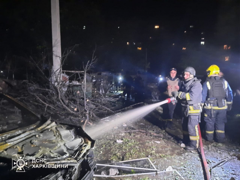 Окупанти завдали бомбового удару по житловій забудові Харкова: пошкоджено багатоповерхівки, багато поранених (фото, відео)