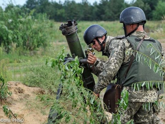 Провал постачання боєприпасів: Мінстратегпром вже змінено, на черзі — Міноборони