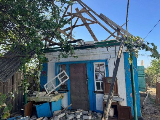 Ворог обстріляв Дніпропетровську та Запорізьку області: пошкоджено промисловий об’єкт, сталася пожежа