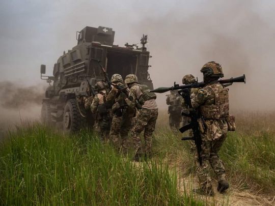 Зеленський розраховує на міжнародний тиск, щоб закінчити війну цієї осені — ЗМІ