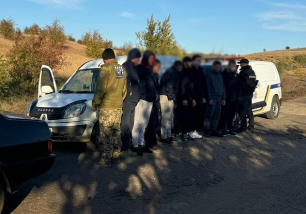 За 10 тысяч долларов в Молдову: в Одесской области задержали группу из переправщиков и уклонистов
