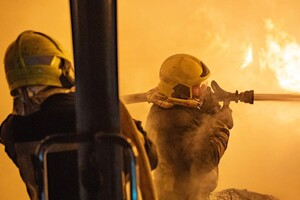В Одессе произошел мощный пожар: горело складское здание