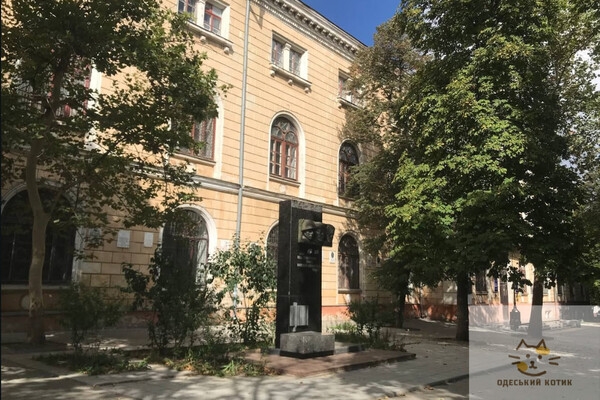Новые названия: кто такой Всеволод Змиенко и почему в честь него переименовали улицу Дворянскую в Одессе